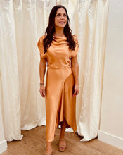 Load image into Gallery viewer, Jasmine Dress
