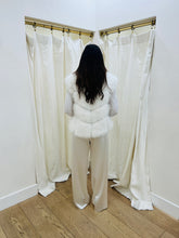 Load image into Gallery viewer, Rosario Faux Fur Fest
