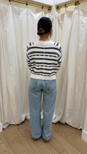 Load image into Gallery viewer, Cropped V Neck Cardigan
