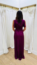 Load image into Gallery viewer, Nadia Gown
