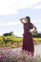 Load image into Gallery viewer, Nadia Gown
