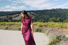 Load image into Gallery viewer, Nadia Gown
