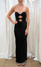 Load image into Gallery viewer, Halle Strapless Dress
